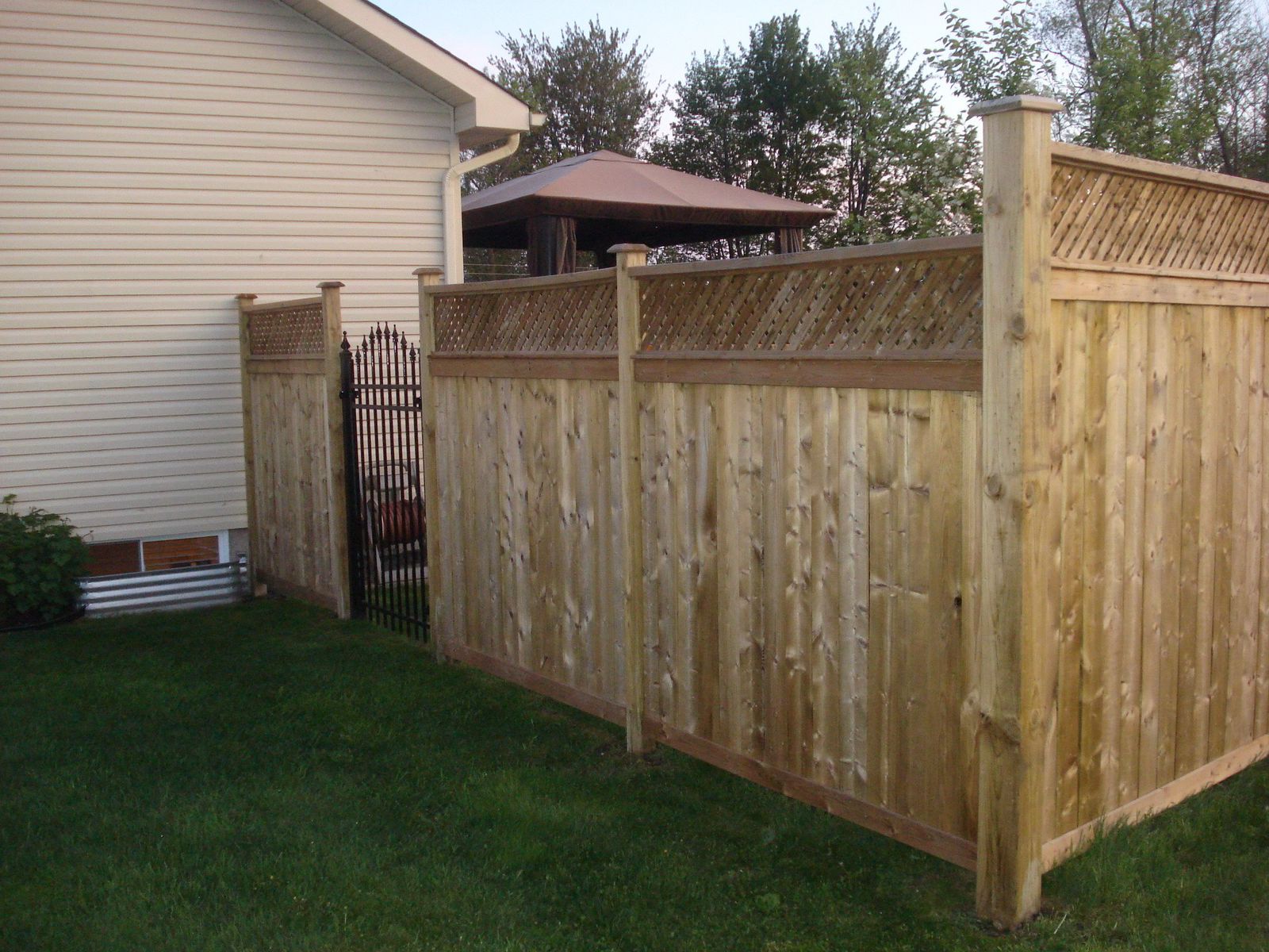 Wood Fencing